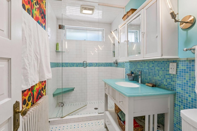 1929 James Avenue S - Photo 28