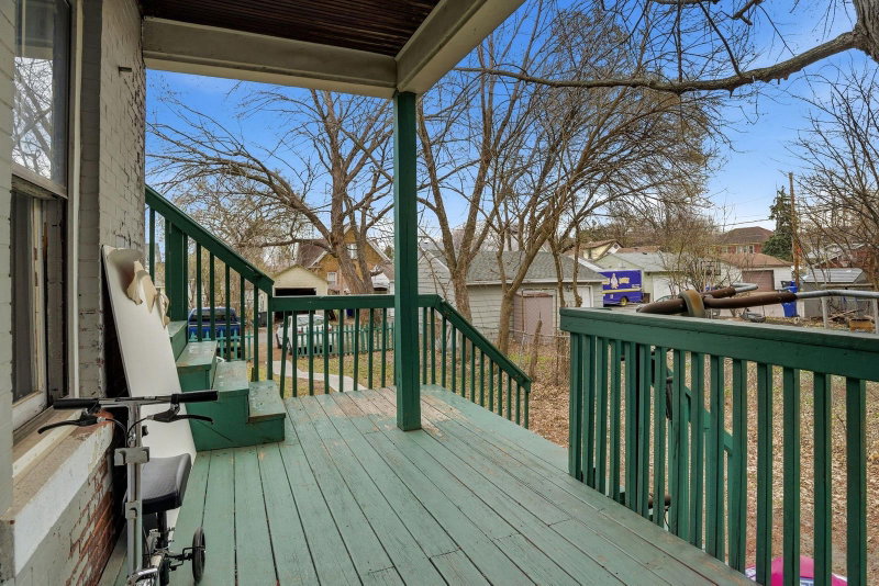 684 Virginia Street - Photo 11