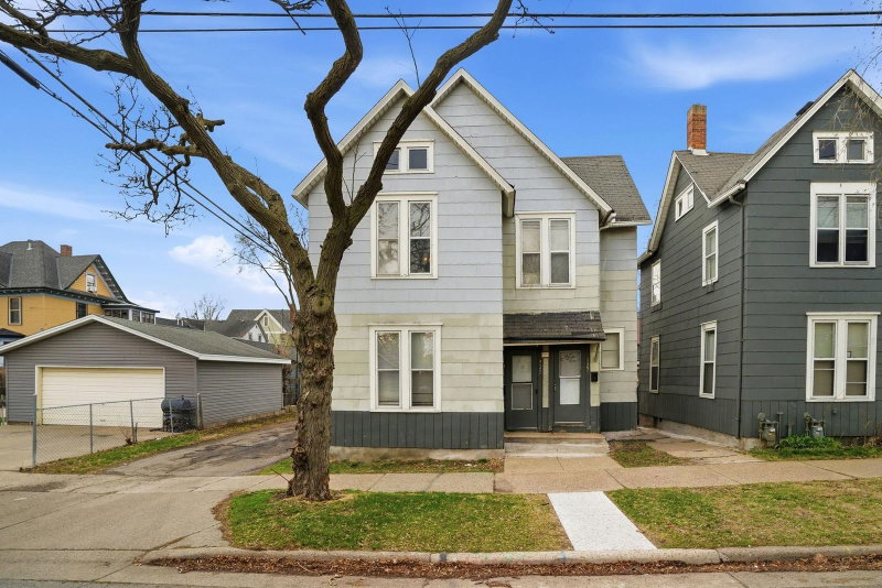 525 Galtier Street