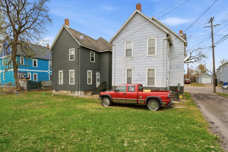 525 Galtier Street - Photo 11