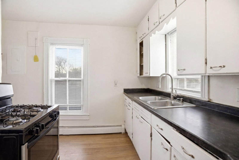525 Galtier Street - Photo 6