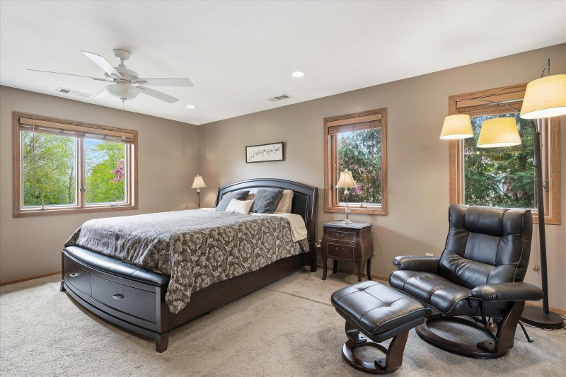 2500 Highland View Avenue S - Photo 18