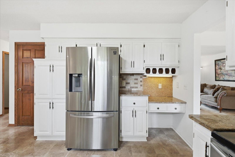 2500 Highland View Avenue S - Photo 31