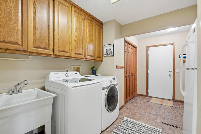2500 Highland View Avenue S - Photo 45
