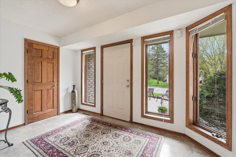 2500 Highland View Avenue S - Photo 56
