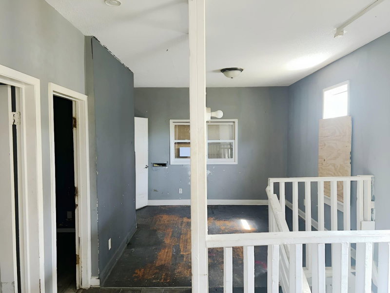 686 Sherburne Avenue - Photo 7