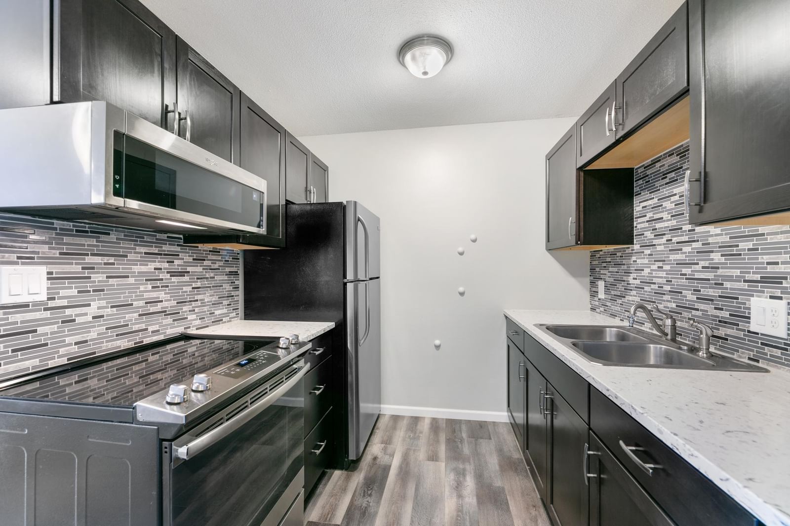 9143 Highway 55 #305