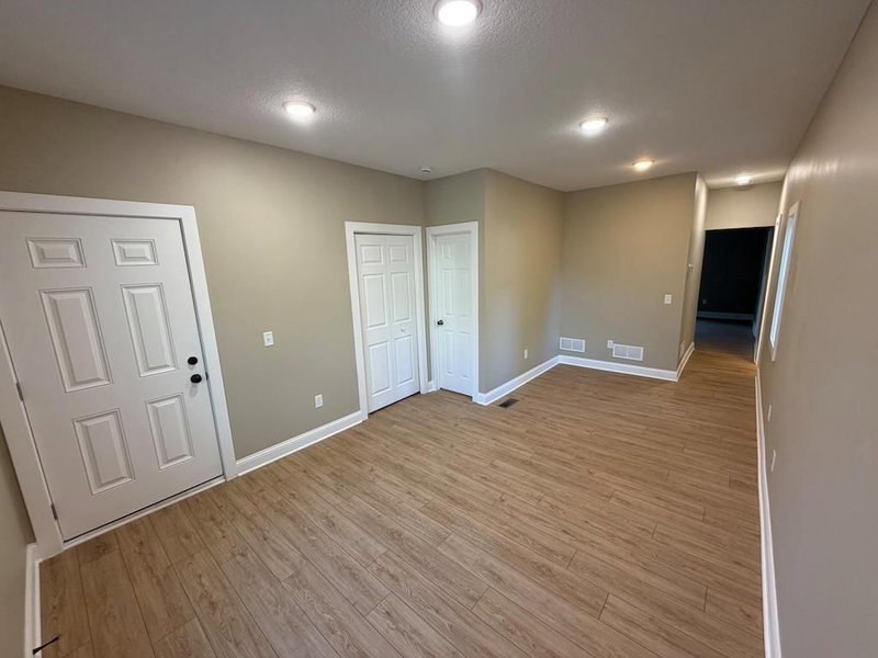 892 4th Street E - Photo 6