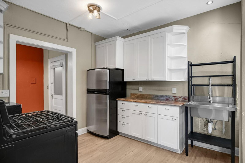 11 S 12th Street #303 - Photo 15