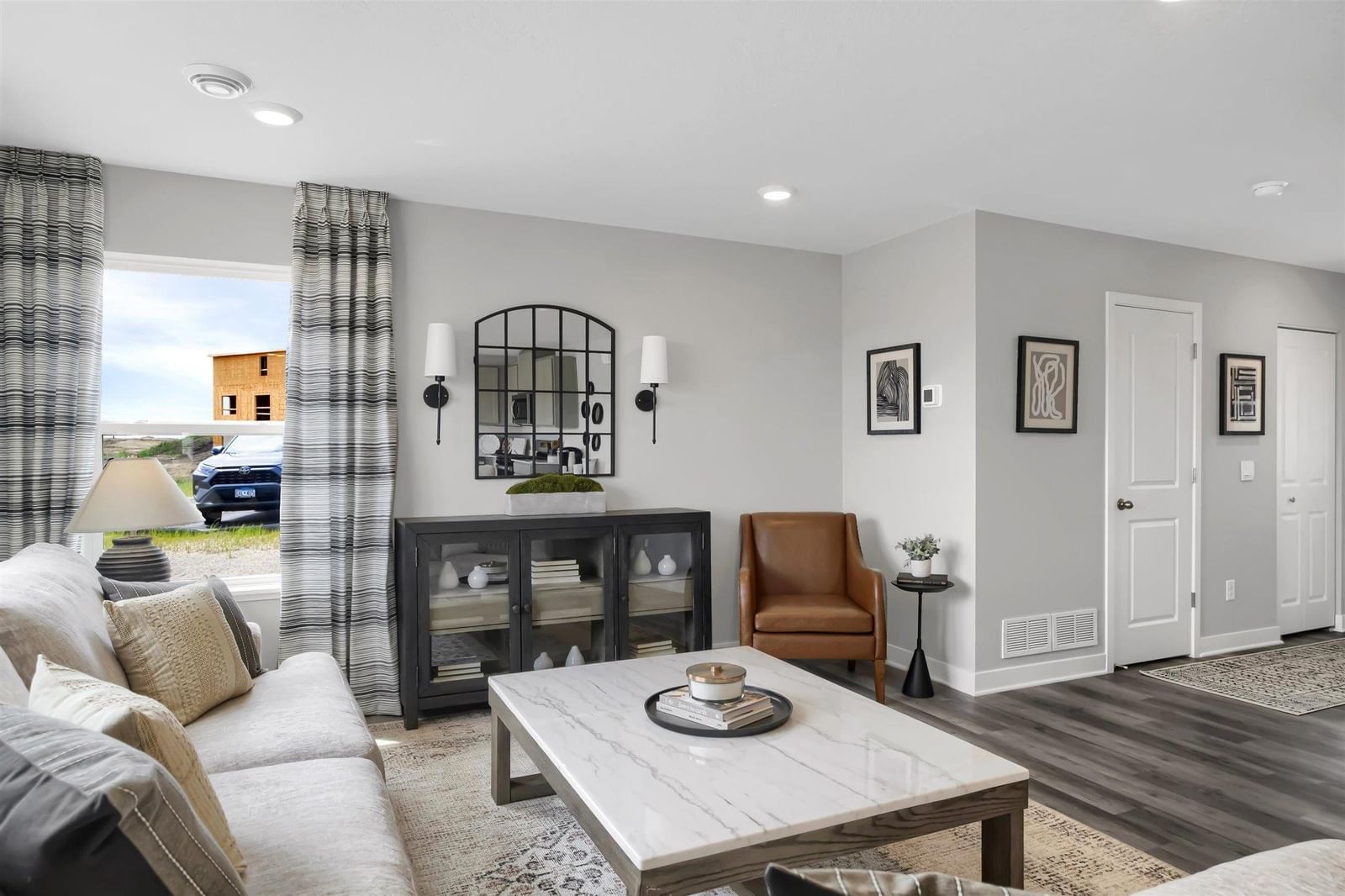 2010 Highview Terrace