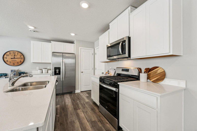 2084 Clearwater Terrace - Photo 13