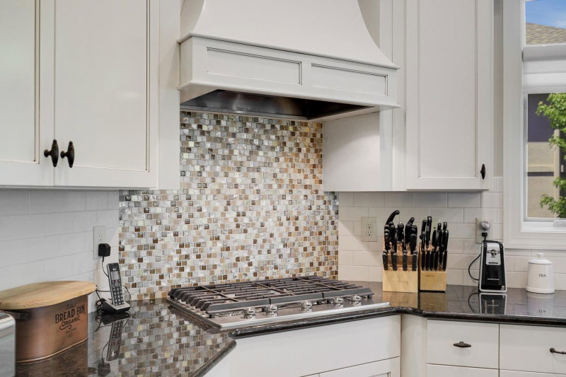 671 Willoughby Way E - Photo 23