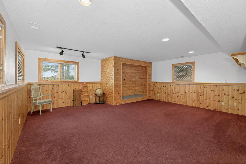24028 Garland Drive - Photo 24
