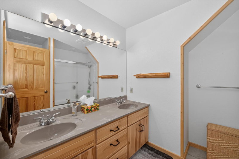 24028 Garland Drive - Photo 28