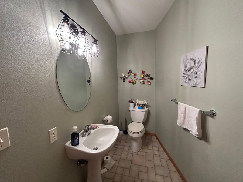 308 Fillmore Street W - Photo 18