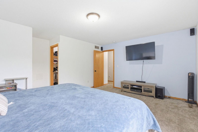 2058 Parkway Avenue - Photo 17