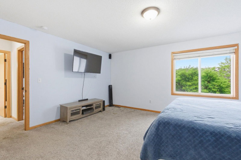 2058 Parkway Avenue - Photo 18
