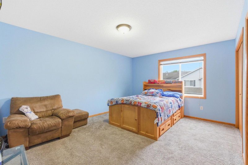 2058 Parkway Avenue - Photo 23