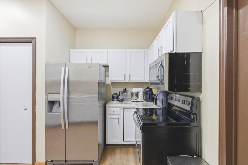 2058 Parkway Avenue - Photo 8