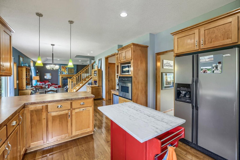 10538 Scott Avenue N - Photo 11