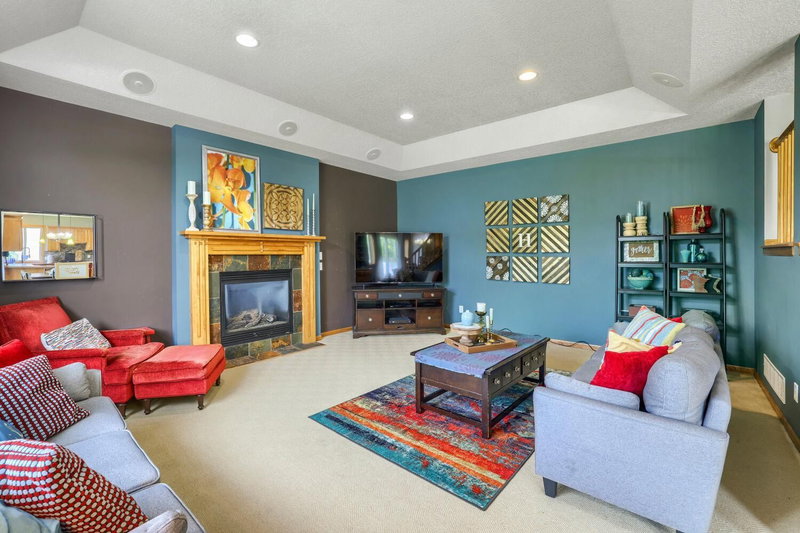 10538 Scott Avenue N - Photo 10
