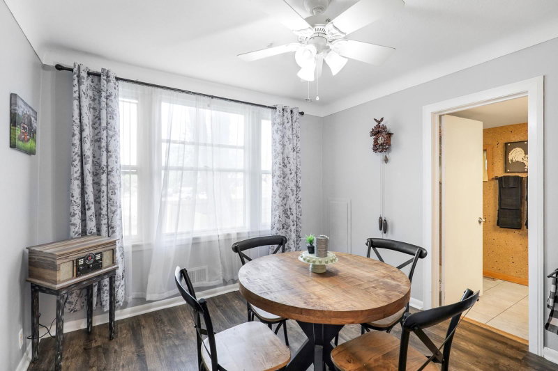 578 Tipton Avenue NW - Photo 10