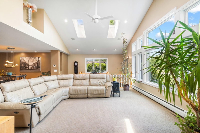 1904 16th Street NW - Photo 18