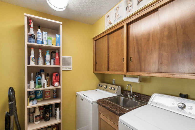 1904 16th Street NW - Photo 22