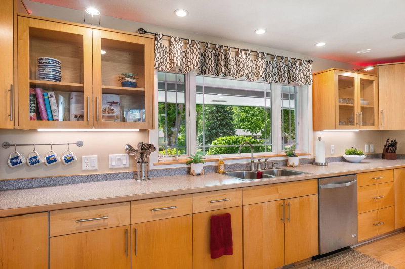 1904 16th Street NW - Photo 10