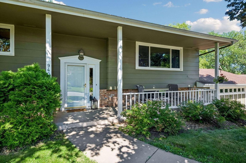 9400 Toledo Avenue S - Photo 3