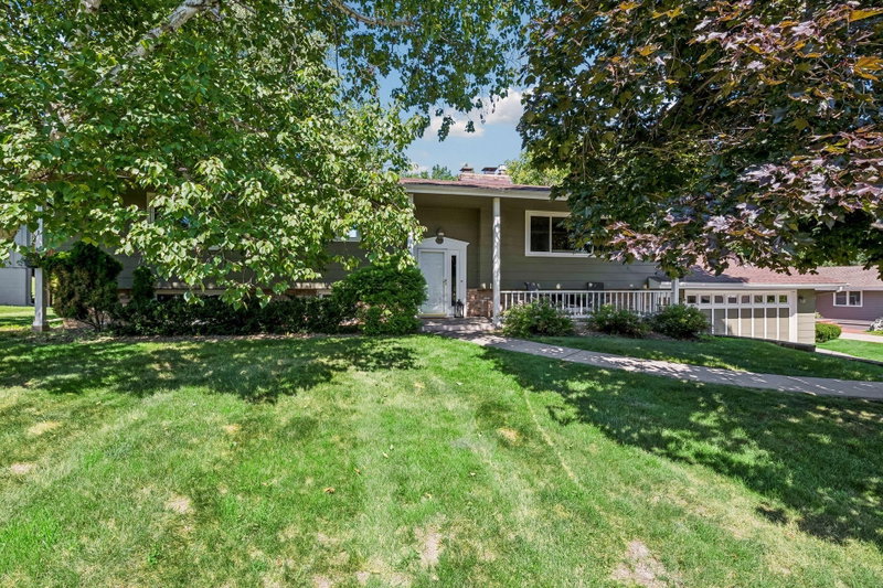 9400 Toledo Avenue S - Photo 9