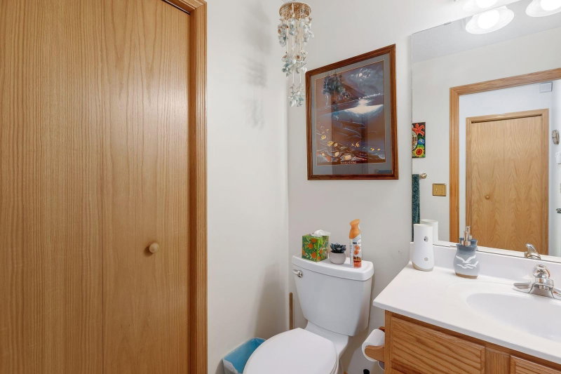 7036 49th Street N - Photo 11