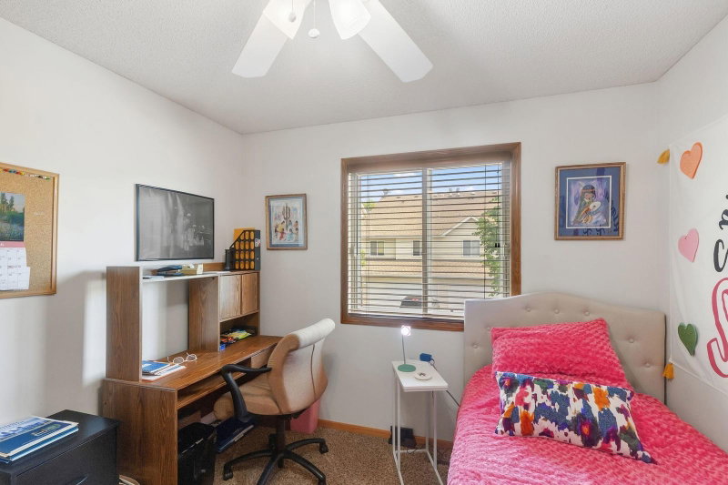7036 49th Street N - Photo 15