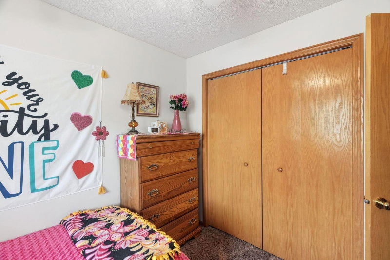 7036 49th Street N - Photo 16