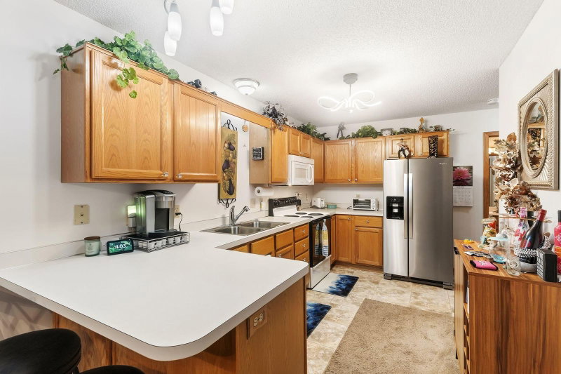 7036 49th Street N - Photo 8