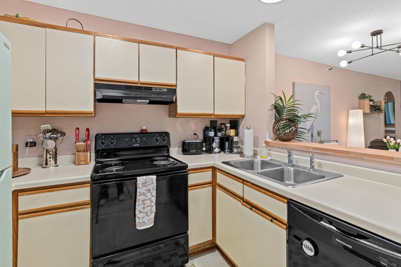 7631 Edinborough Way #5213 - Photo 5