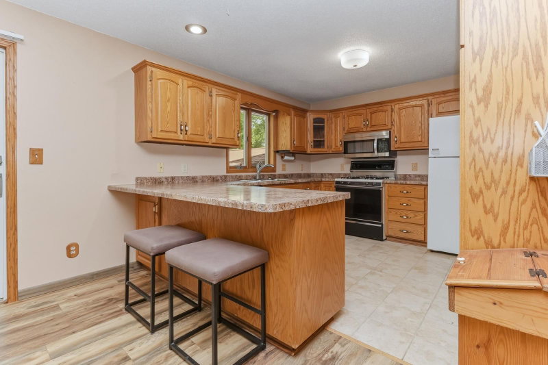 17353 Northwood Drive - Photo 11