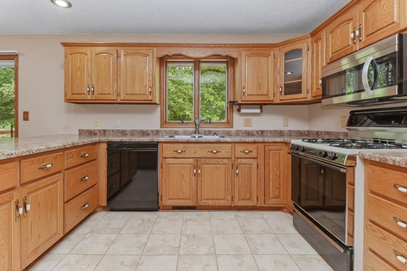 17353 Northwood Drive - Photo 13