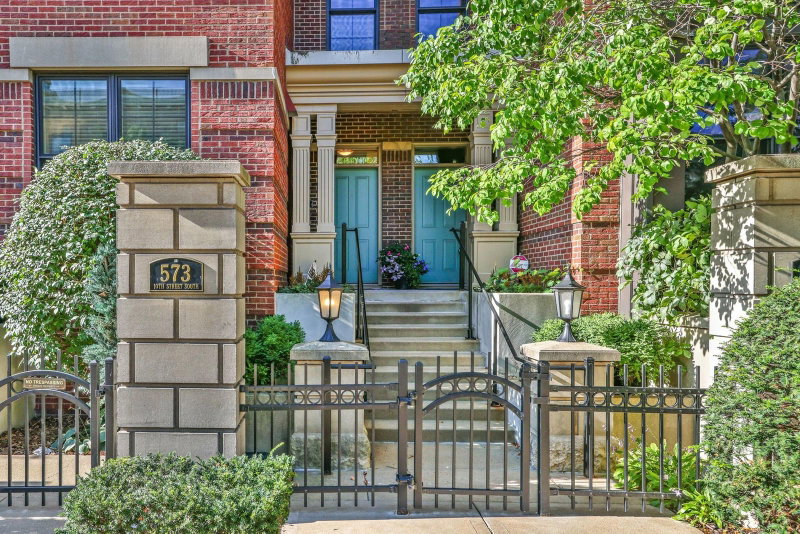 573 S 10th Street - Photo 3