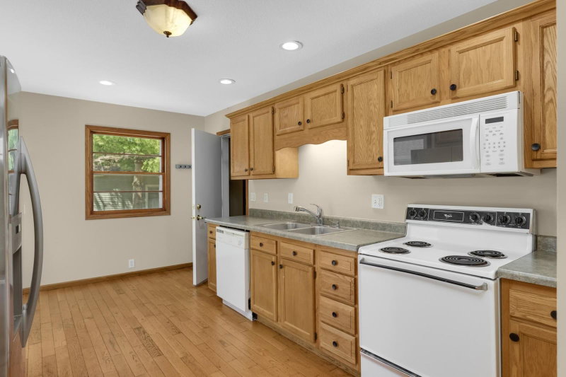832 Bailey Street - Photo 16