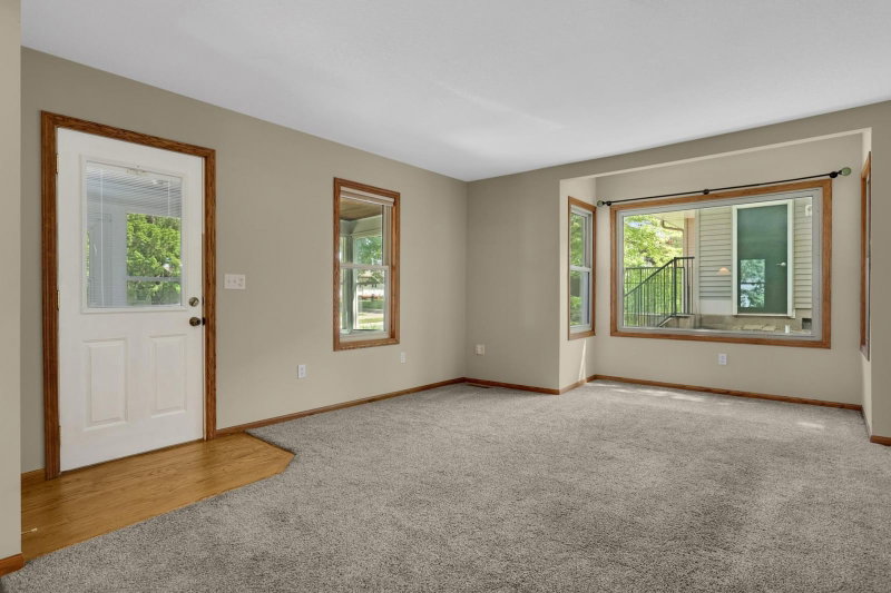 832 Bailey Street - Photo 6
