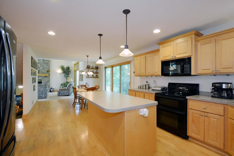 1470 N Mary Street N - Photo 12