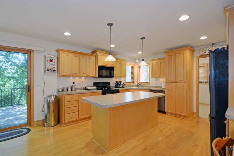 1470 N Mary Street N - Photo 13
