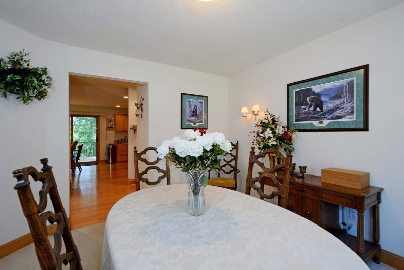 1470 N Mary Street N - Photo 17