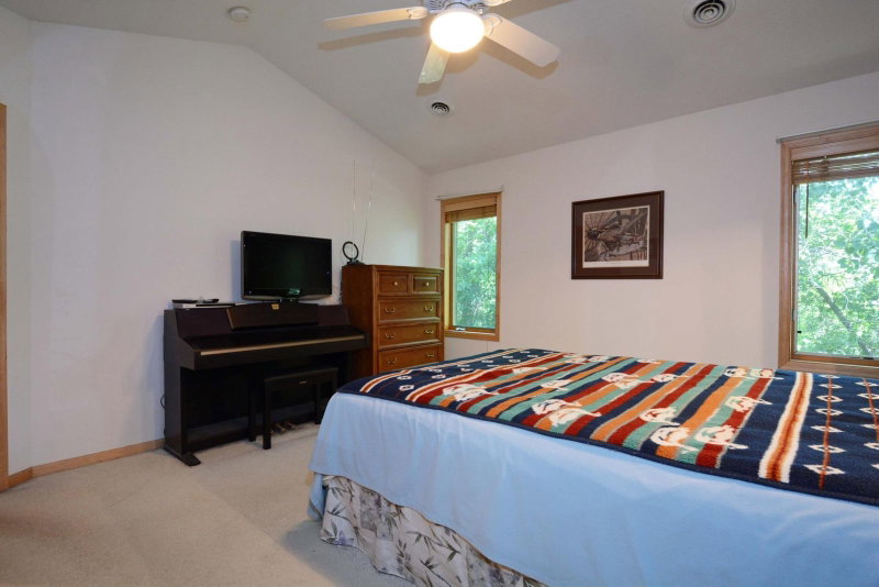 1470 N Mary Street N - Photo 20