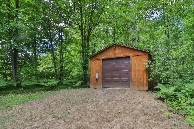 5332 Hyland Road SW - Photo 15