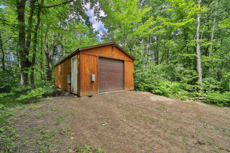 5332 Hyland Road SW - Photo 17