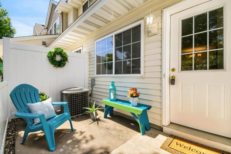 2455 Yellowstone Drive #115 - Photo 2
