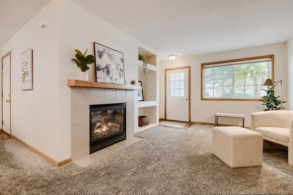 2455 Yellowstone Drive #115