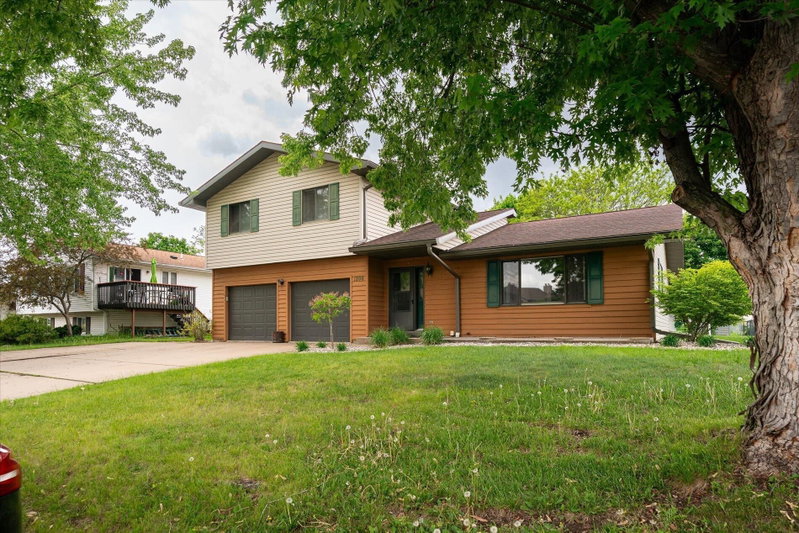1206 Willow Street